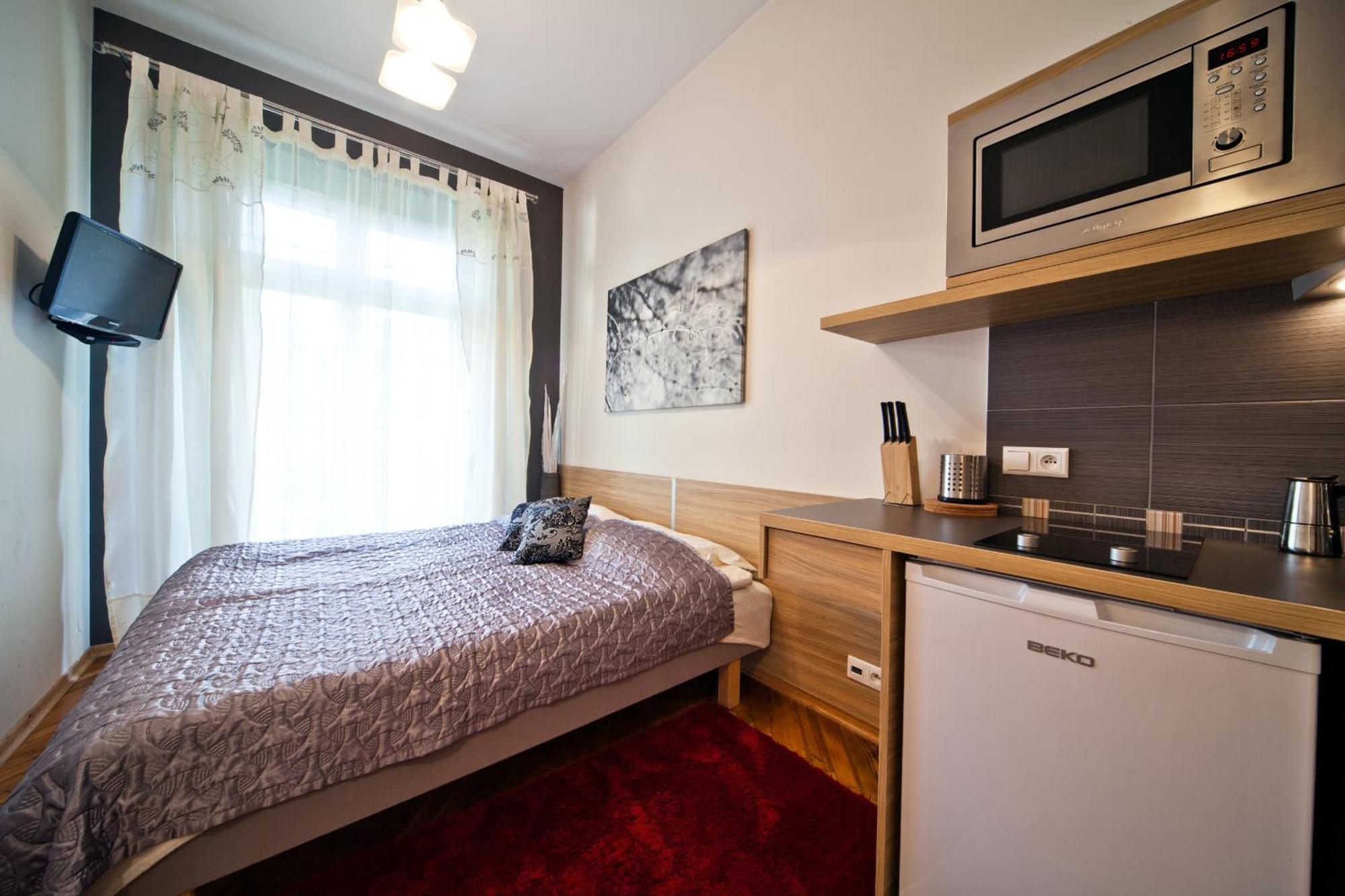 4Seasons﻿ Apartments Cracow Krakau Buitenkant foto